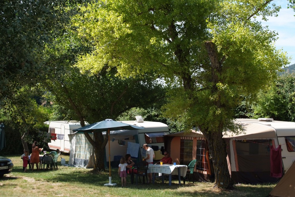 Camping Manaysse Moustiers Sainte Marie location caravane